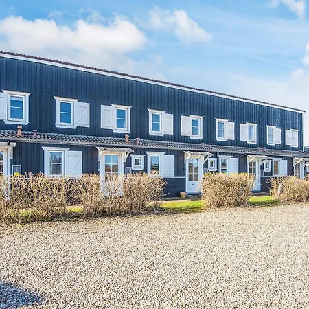 6 Person In Vestervig-by Traum *